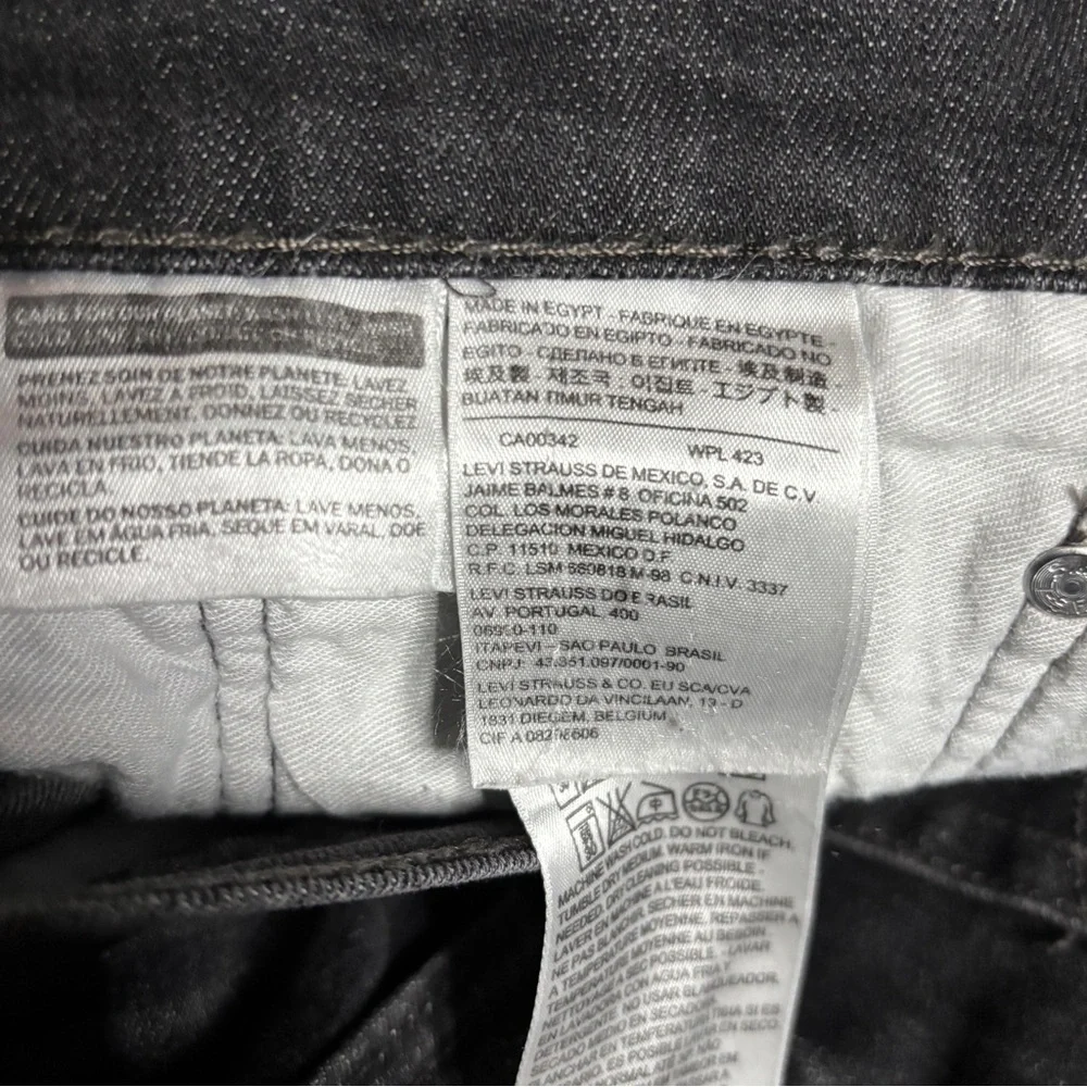 Levi’s 505 Regular Fit Black Jeans Straight Leg Denim‎ Size 36x34